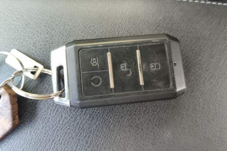 Used BYD Yuan New Energy 2019 EV535 Smart Connect Trendsetting Model Vehicle Key