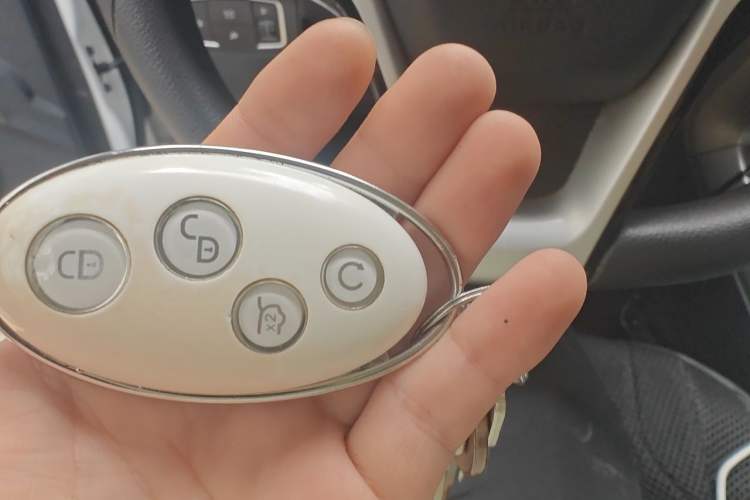 Used BYD Yuan New Energy 2019 EV360 Smart Connect Leading Model Vehicle Key