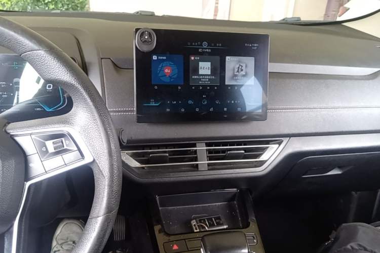Used BYD Yuan New Energy 2019 EV535 Smart Connect Elite Model Audio And AC Panel