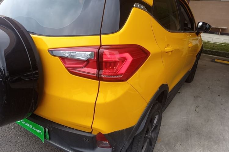 Used BYD Yuan New Energy 2019 EV535 Smart Connect Elite Model Exterior 3