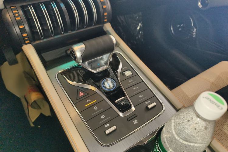 Used BYD Yuan PLUS 2024 Honor Edition 430KM Beyond Model Gear Lever