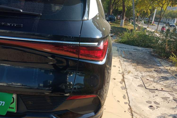 Used BYD Yuan PLUS 2022 510 km Flagship Version Exterior 6