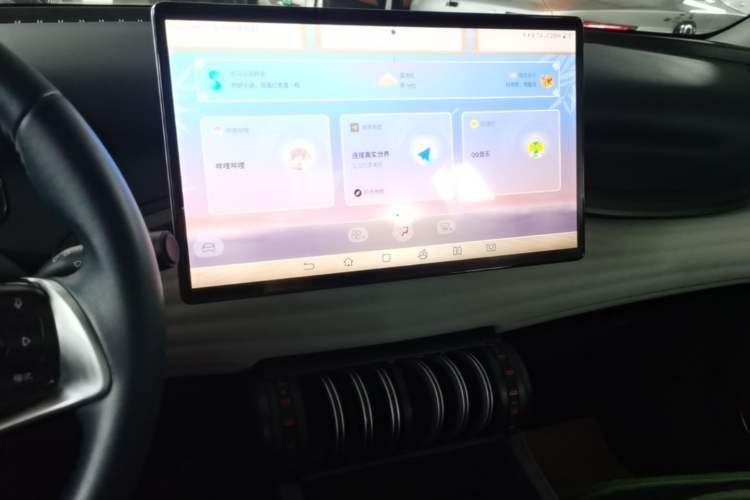 Used BYD Yuan PLUS 2022 510KM Flagship PLUS Audio And AC Panel