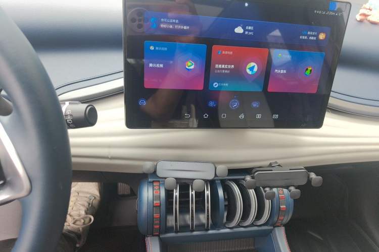 Used BYD Yuan PLUS 2022 510 km Flagship Version Audio And AC Panel