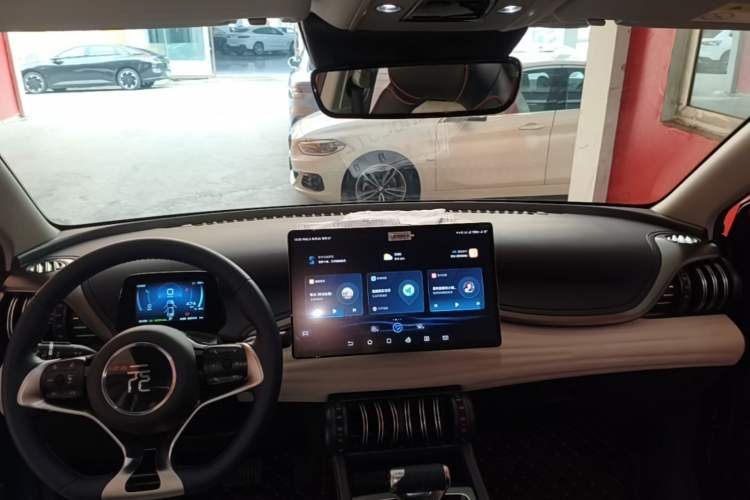 Used BYD Yuan PLUS 2022 510KM Flagship PLUS Center Console