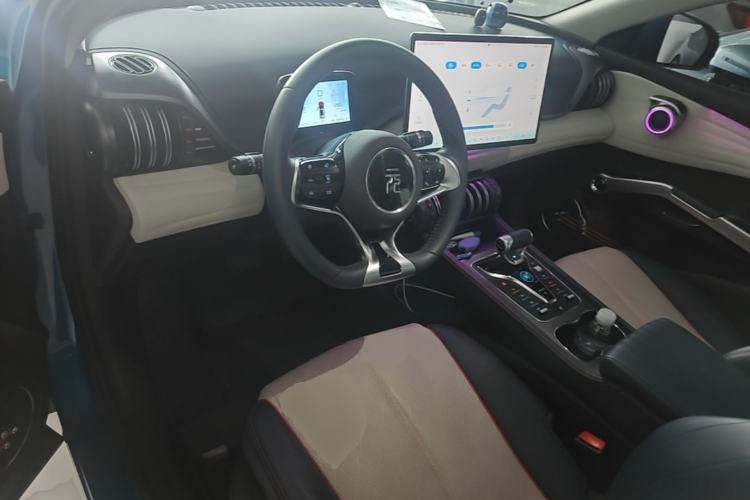 Used BYD Yuan PLUS 2022 510 km Flagship Version Center Console