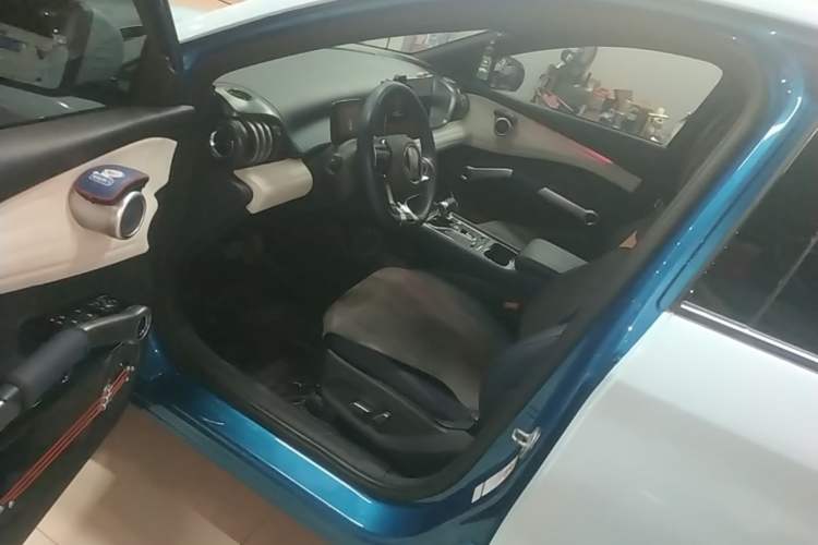 Used BYD Yuan PLUS 2022 510 km Flagship Version Driver Seat