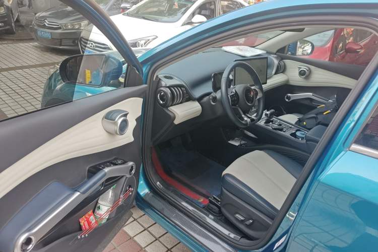 Used BYD Yuan PLUS 2022 510 km Flagship Version Driver Seat