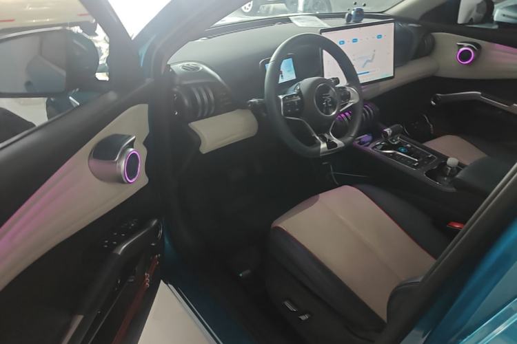 Used BYD Yuan PLUS 2022 510 km Flagship Version Driver Seat