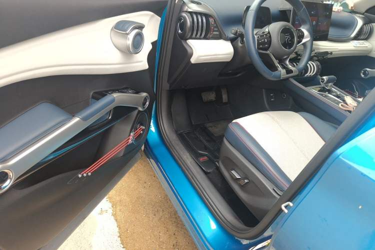 Used BYD Yuan PLUS 2022 510 km Flagship Version Driver Seat