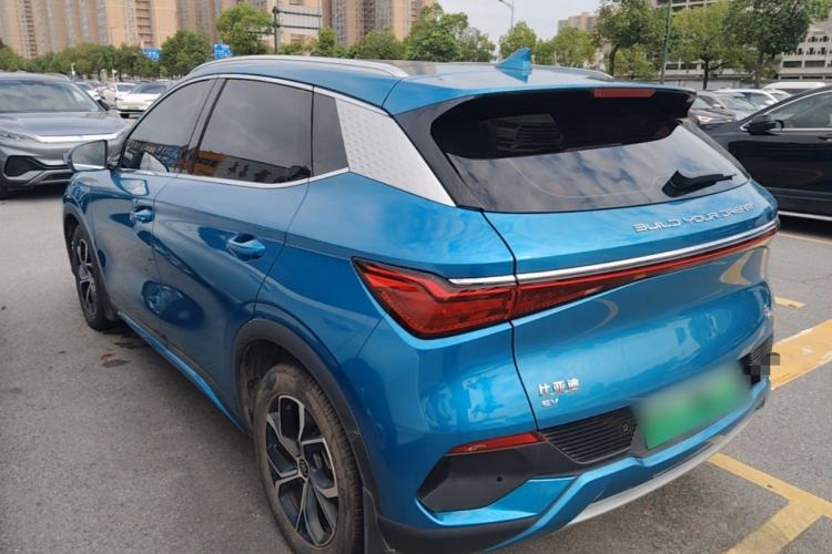 Used BYD Yuan PLUS 2022 430 km Luxury Version Exterior 2