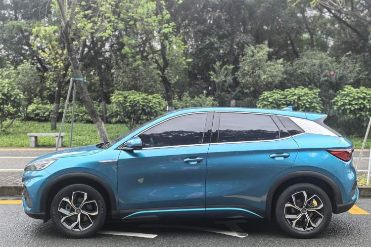 Used BYD Yuan PLUS 2022 510 km Luxury Version Exterior 3