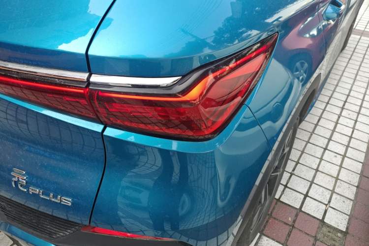 Used BYD Yuan PLUS 2022 510 km Flagship Version Exterior 3
