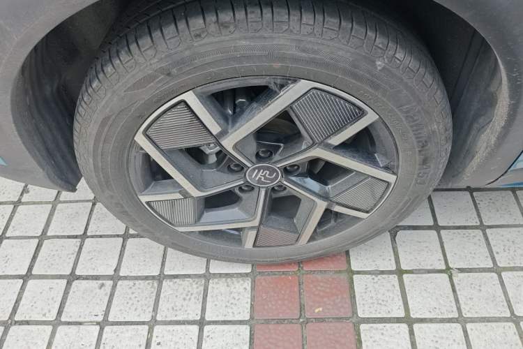 Used BYD Yuan PLUS 2022 510 km Flagship Version Exterior 5