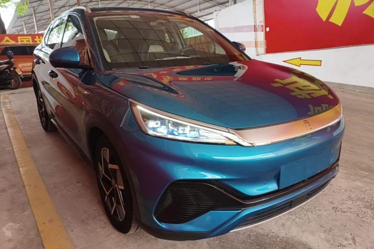 Used BYD Yuan PLUS 2022 510KM Flagship PLUS Front Right 45 Deg
