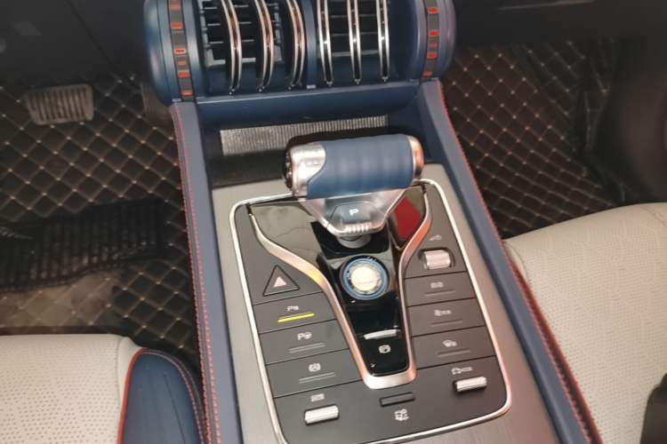 Used BYD Yuan PLUS 2022 510KM Flagship PLUS Gear Lever