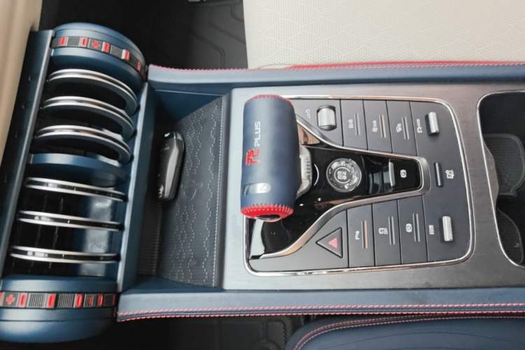 Used BYD Yuan PLUS 2022 430 km Luxury Version Gear Lever