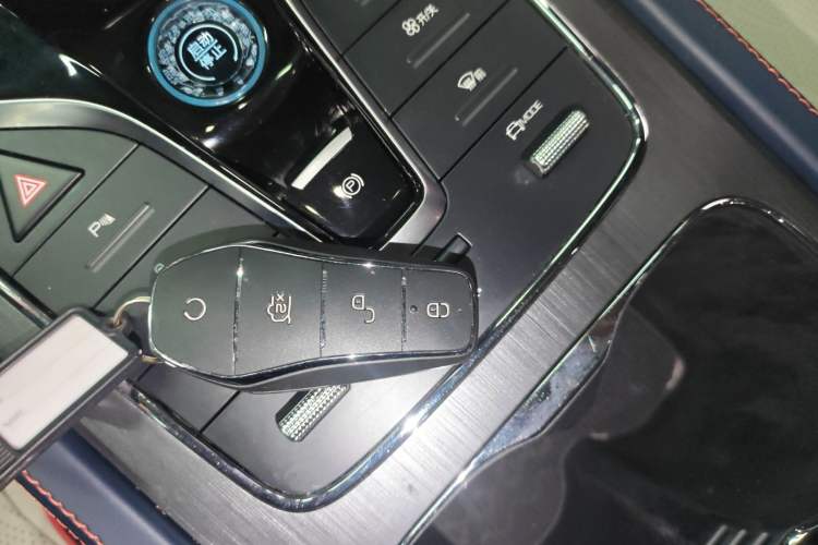 Used BYD Yuan PLUS 2022 510 km Flagship Version Interior 1
