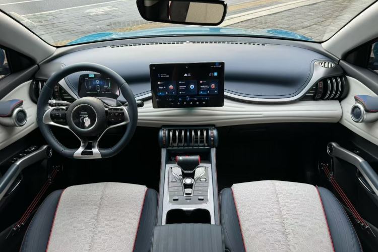 Used BYD Yuan PLUS 2022 430 km Luxury Version Interior 1