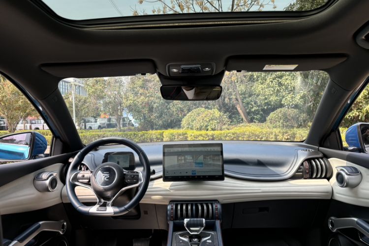 Used BYD Yuan PLUS 2022 510 km Flagship Version Interior 3