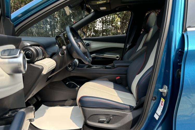Used BYD Yuan PLUS 2022 510 km Flagship Version Interior 4