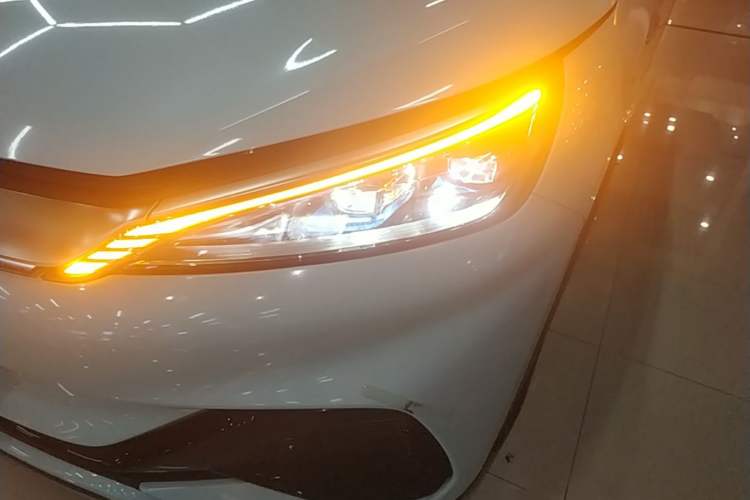 Used BYD Yuan PLUS 2022 510 km Flagship Version Left Front Headlight