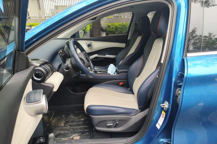 Used BYD Yuan PLUS 2022 510 km Flagship Version Left Front Seat