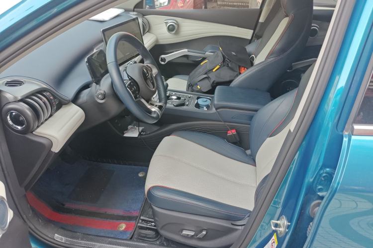 Used BYD Yuan PLUS 2022 510 km Flagship Version Left Front Seat