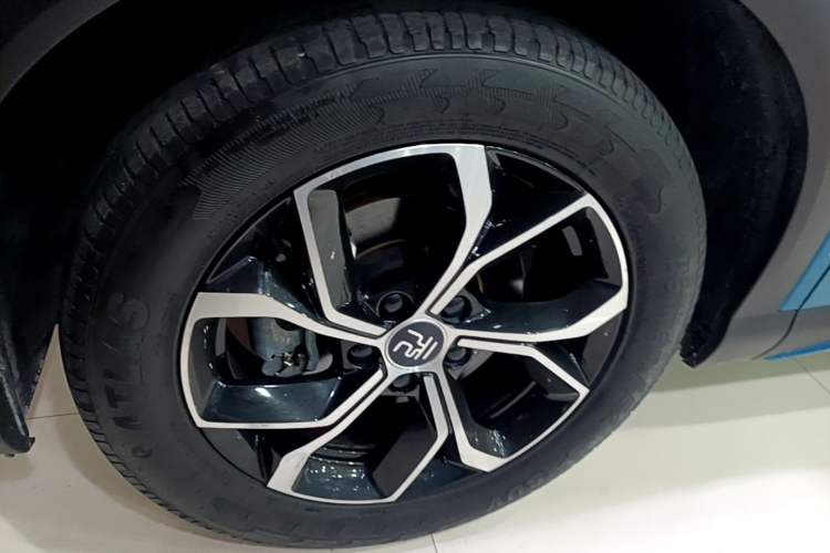 Used BYD Yuan PLUS 2022 510 km Luxury Version Left Front Wheel Hub