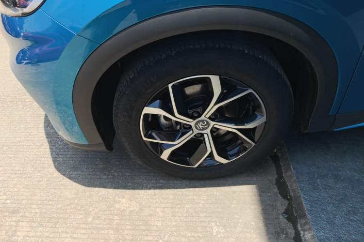 Used BYD Yuan PLUS 2022 430 km Luxury Version Left Front Wheel Hub
