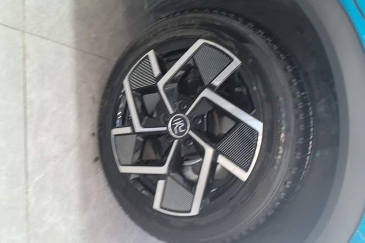 Used BYD Yuan PLUS 2022 510KM Flagship PLUS Left Front Wheel Hub