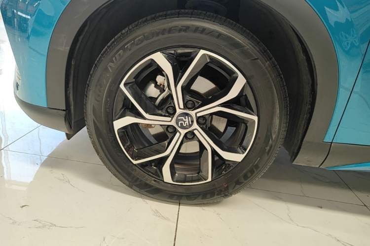 Used BYD Yuan PLUS 2022 430 km Luxury Version Left Front Wheel Hub