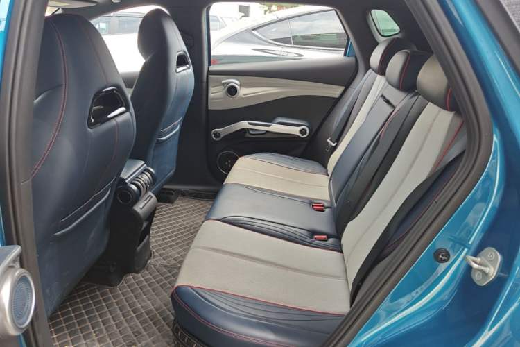 Used BYD Yuan PLUS 2022 510 km Flagship Version Left Rear Seat