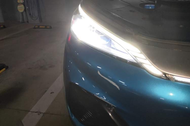 Used BYD Yuan PLUS 2022 510KM Flagship PLUS Right Front Headlight