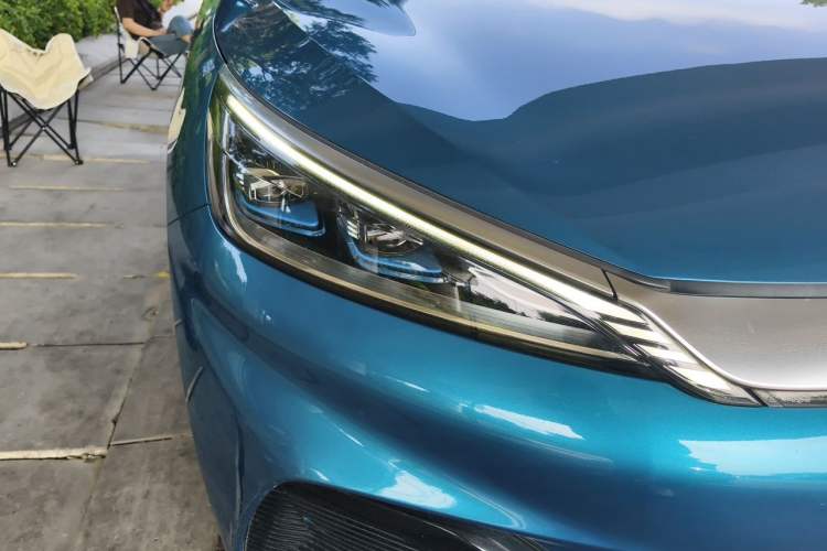 Used BYD Yuan PLUS 2022 510 km Flagship Version Right Front Headlight