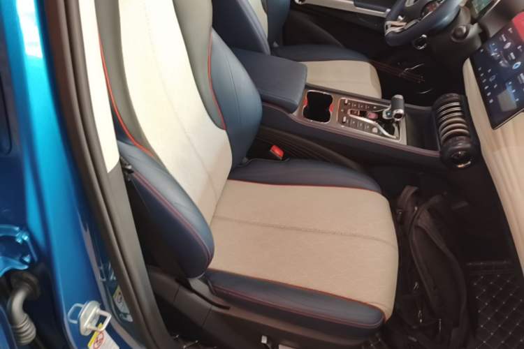 Used BYD Yuan PLUS 2022 510KM Flagship PLUS Right Front Seat