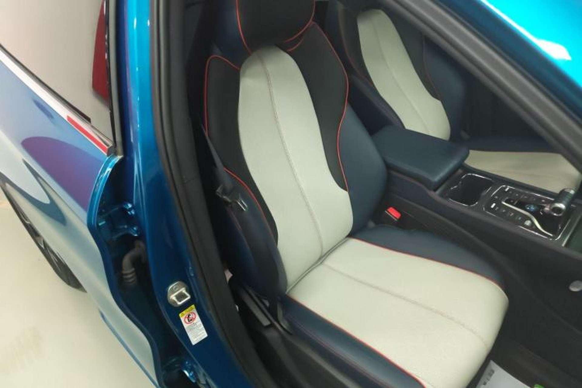 Used BYD Yuan PLUS 2022 510 km Flagship Version Right Front Seat