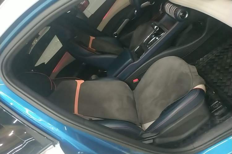 Used BYD Yuan PLUS 2022 510 km Flagship Version Right Front Seat