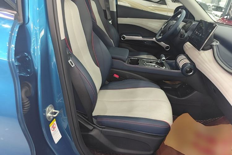 Used BYD Yuan PLUS 2022 510 km Luxury Version Right Front Seat