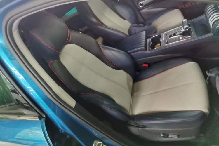 Used BYD Yuan PLUS 2022 510KM Flagship PLUS Right Front Seat