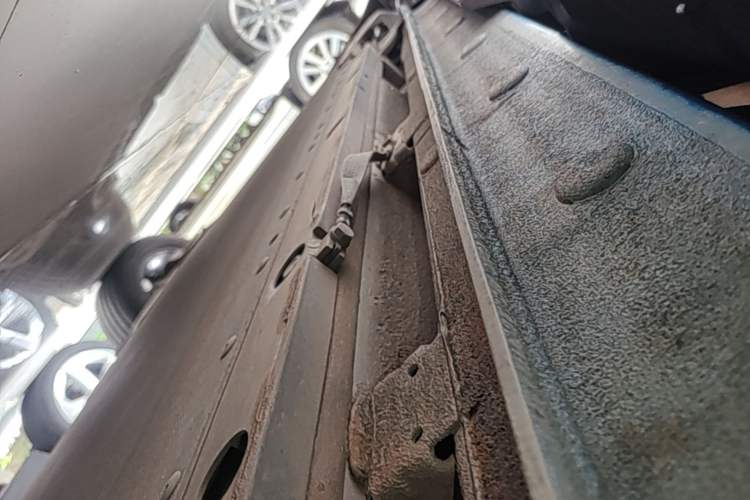 Used BYD Yuan PLUS 2022 510 km Flagship Version Right Side Sill