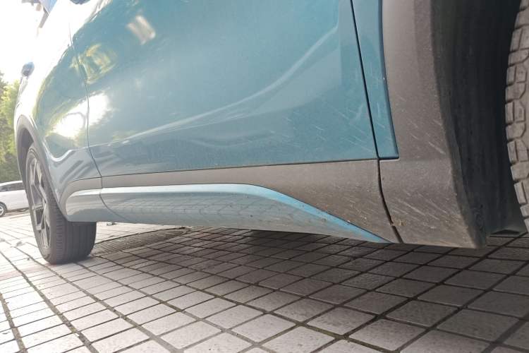 Used BYD Yuan PLUS 2022 510 km Flagship Version Right Side Sill
