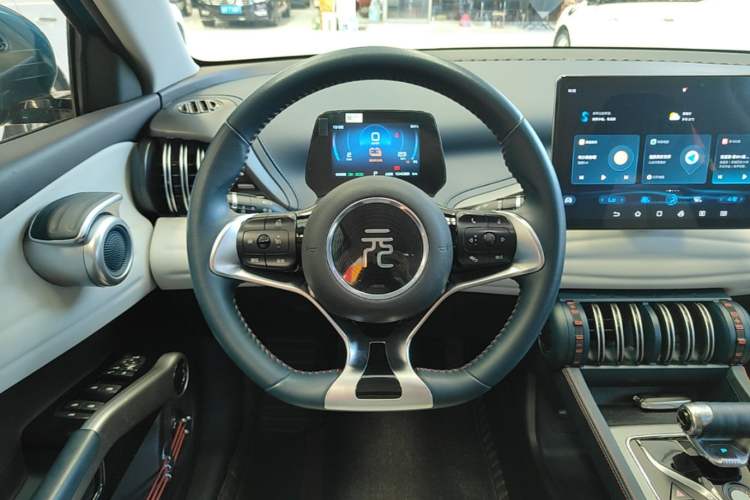 Used BYD Yuan PLUS 2022 430 km Luxury Version Steering Wheel