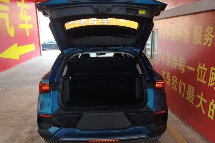 Used BYD Yuan PLUS 2022 510KM Flagship PLUS Trunk