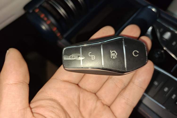 Used BYD Yuan PLUS 2022 510 km Luxury Version Vehicle Key