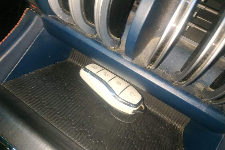 Used BYD Yuan PLUS 2022 510 km Luxury Version Vehicle Key