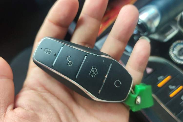 Used BYD Yuan PLUS 2022 510 km Flagship Version Vehicle Key