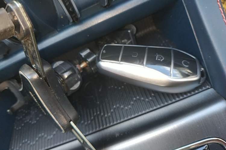 Used BYD Yuan PLUS 2022 430 km Luxury Version Vehicle Key