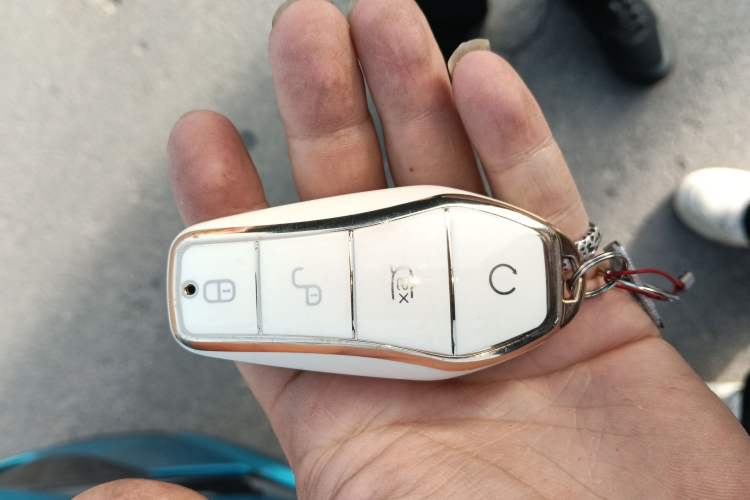 Used BYD Yuan PLUS 2022 510 km Flagship Version Vehicle Key