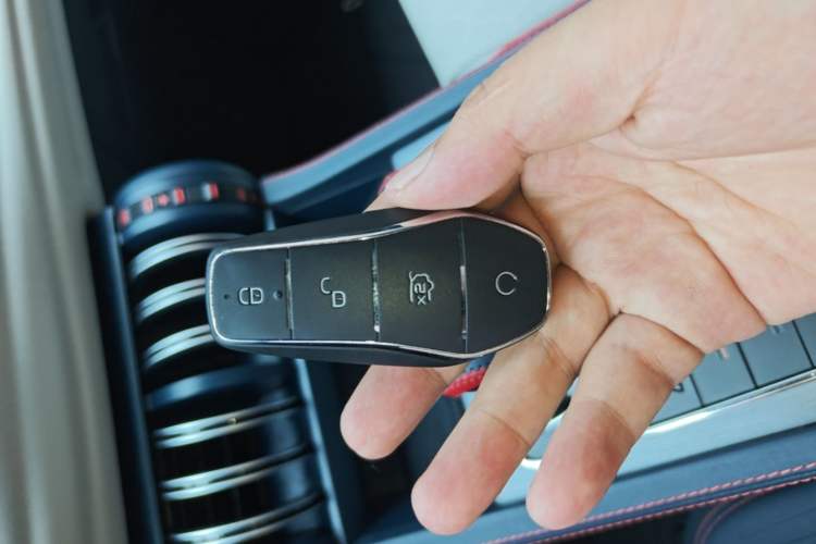 Used BYD Yuan PLUS 2022 430 km Luxury Version Vehicle Key